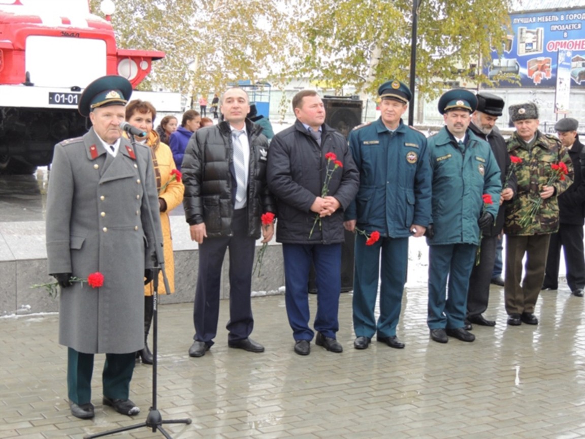 Мемориальная доска в честь А.В. Щетинина - г. Канаш, ул. Пушкина 56 на  портале ВДПО.РФ